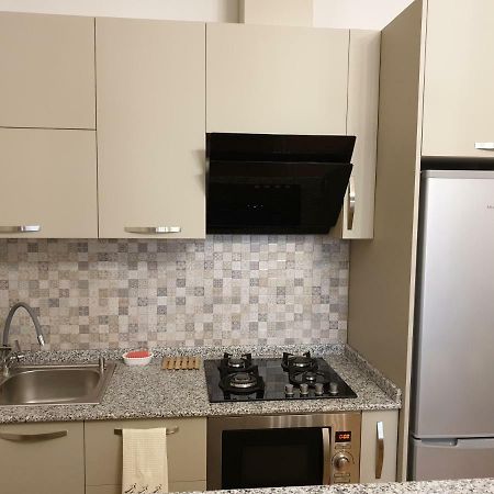 The Starry Night Apartment 巴统 外观 照片