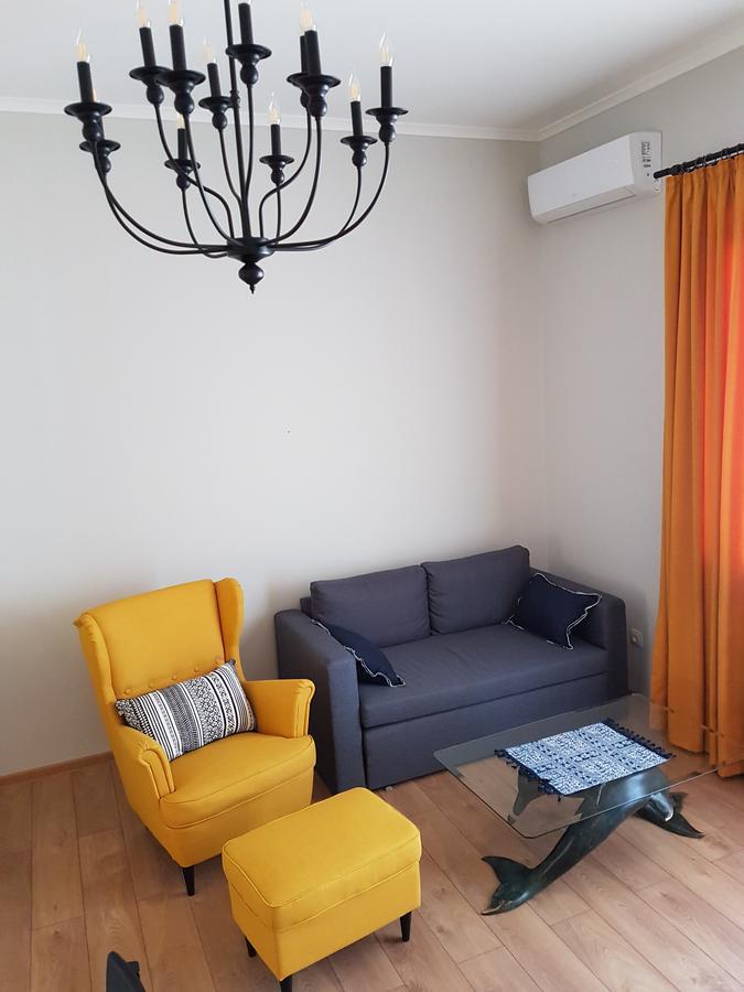 The Starry Night Apartment 巴统 外观 照片